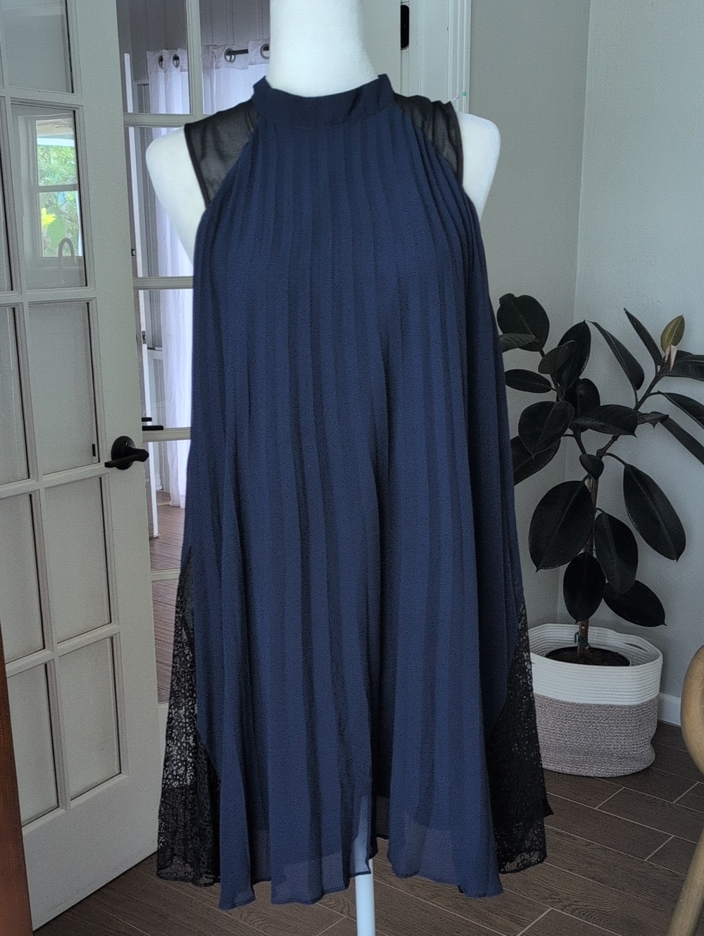 BCBGeneration Navy Pleated Dress with Black Lace Insets Medium